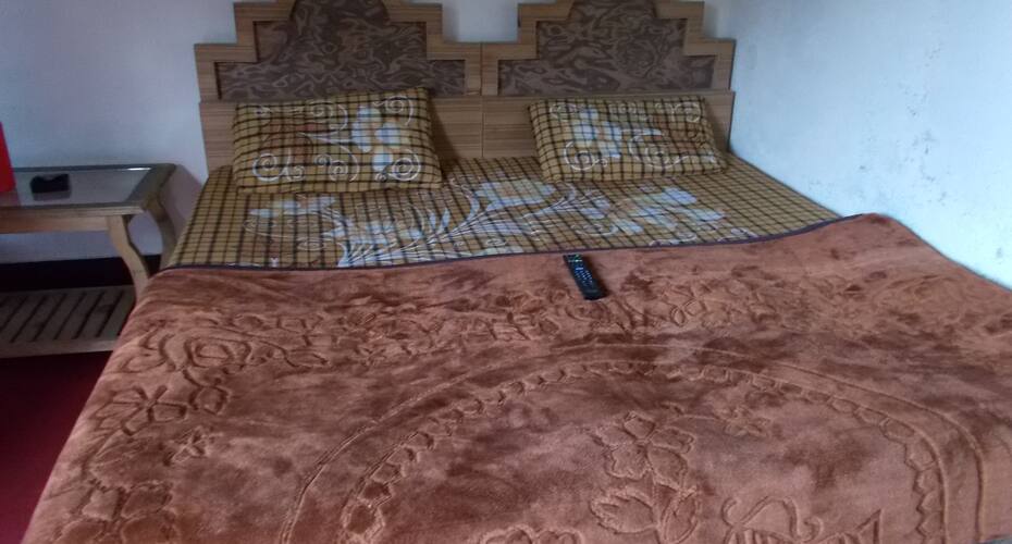 Hotel Negi Lodge, Kausani 3